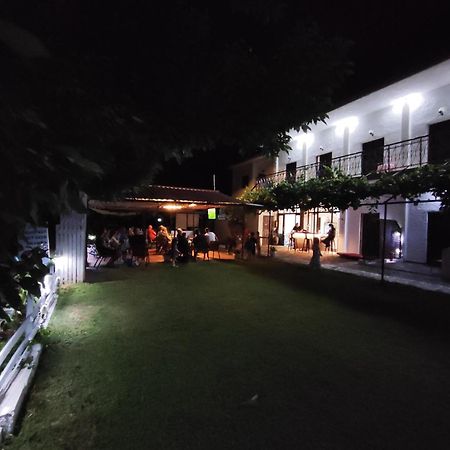 Perix House Hotel Néosz Marmarász Kültér fotó